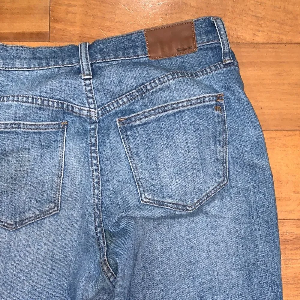 Madewell Classic Distressed Blue Ankle Jeans size 27